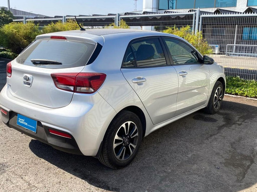 Kia Rio 5 Nuevo Rio 5 Ex 1.4l 6mt Ac