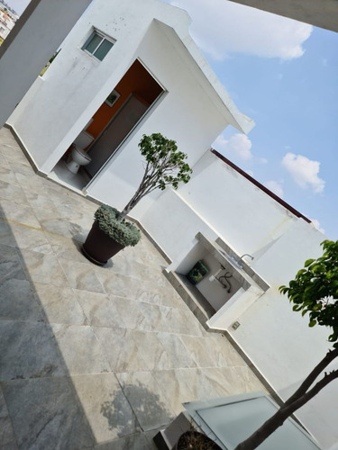 Se Vende Casa En Centro Sur, Claustros De Las Misiones, 4 Recamaras, 4.5 Baños..
