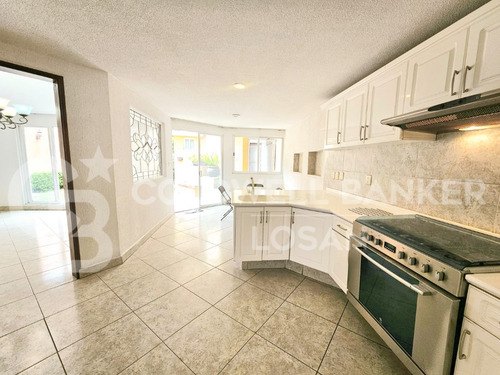 Casa En Venta En Jacinto Pallares, Cto Juristas