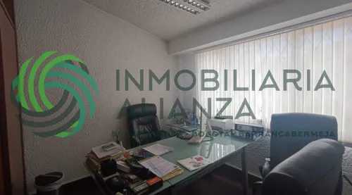 Casa En Venta En El Prado. Cod V61499