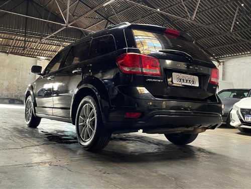 Imagen 17 de 25 de Dodge Journey Sxt 170cv Atx4 (techo, Dvd)