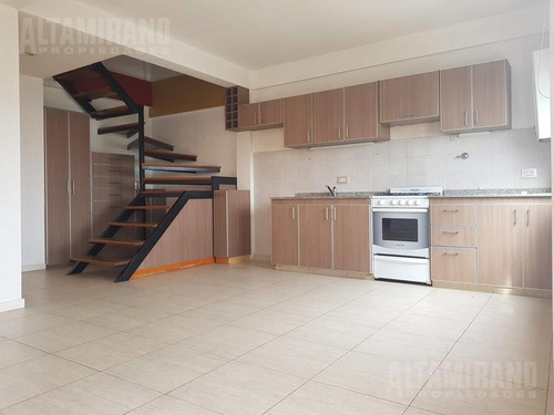 Departamento 3 Ambientes En Venta En Villa Ballester - Tipo Dúplex