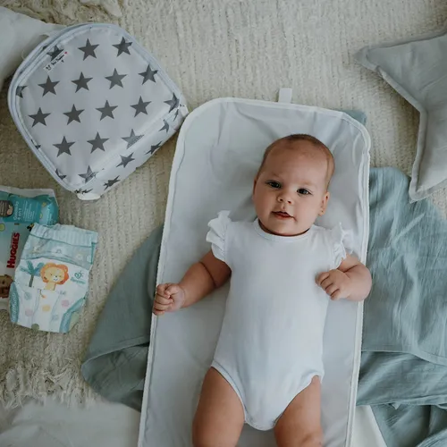 Cambiador y neceser bebe sale