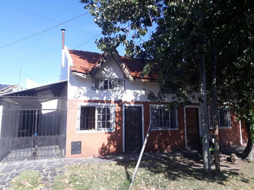 Imagen 1 de 8 de Departamento Tipo Casa En Venta En Lanus Oeste