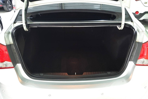 Imagem 5 de 9 de Chevrolet Cruze 1.8 Lt 16v Flex 4p Automático