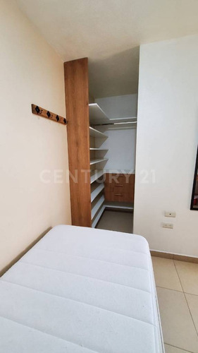 Casa De Estudiantes En Venta Cerca De La Uvm-cholula, Puebla,,