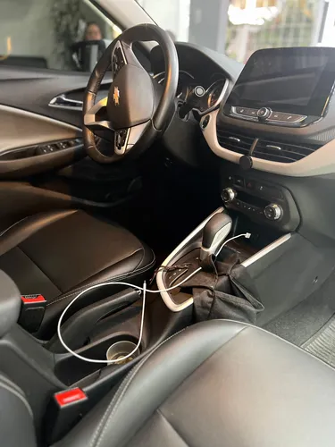 Chevrolet Onix 1.0T Premier Sedan At