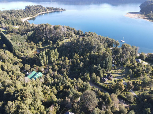 Lote En Excelente Ubicación. A Metros De Cumelén Country Club Y A Metros Del Lago Nahuel Huapi
