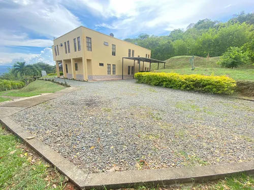 Venta De Hermosa Finca Sopetran Amoblada