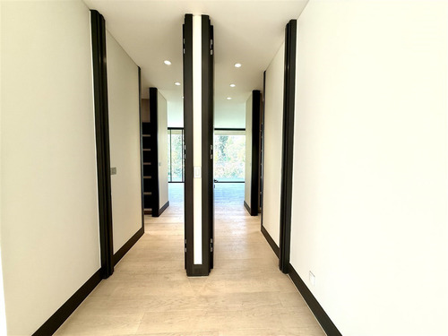 Exclusivo Dpto En Arriendo De 4hab/6b/3e/bod/serv/san Damian