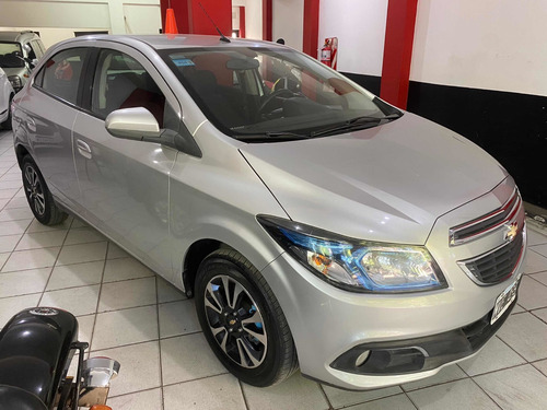 Imagen 2 de 10 de Chevrolet Onix 2013 1.4 Ltz Mt 98cv