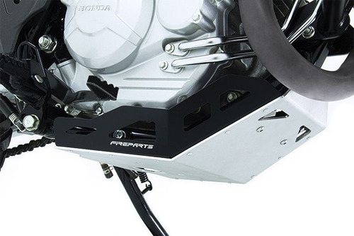 Imagen 1 de 5 de Pechera Skid Plate Honda Xre 300 Abs Fire Parts Calidad