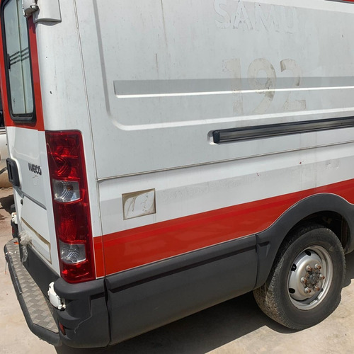 Imagem 4 de 11 de Sucata De Iveco Daily 2019 Pra Retirar Peças