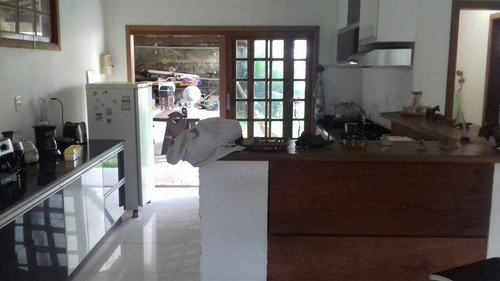 Imagem 3 de 12 de Excelente Casa Em Lote De 360m² Semi Acabada, 3 Quartos Próximo Ao Clube Grêmio Espanhol Na Rua Xangri-lá Bairro Nacional. - 858