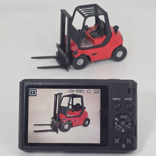 Câmera Digital Samsung St66 16.1 Mp Cyber-shot Cybershot Preto