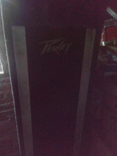 Consola Y Bocinas Peavey