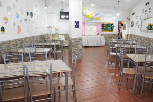 Imagen 4 de 10 de Salon Fiestas Cero Stress