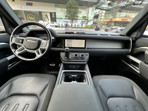 Land Rover Defender First Edition 2020
