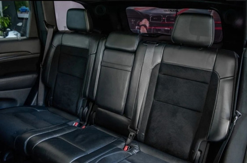 Imagen 9 de 16 de Jeep Grand Cherokee 6.4 Srt Atx 465hp At