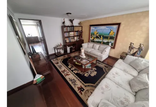 Apartamento En Venta, Rincon Del Chico, Edificio Flamboyan