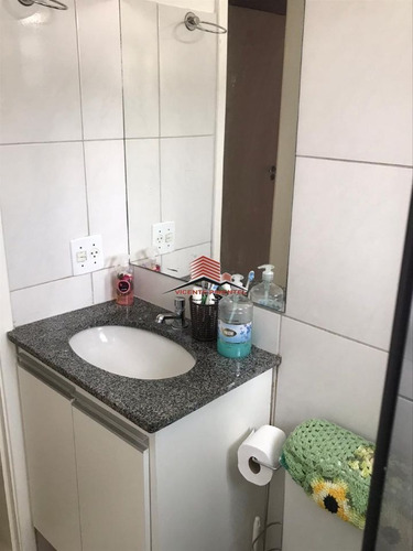 Imagem 6 de 10 de Apartamento De 2 Quartos No Camargos - 2229