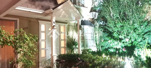Casa En Venta De 3 Dorm Y 2 Bañ En La Comuna De El Bosque