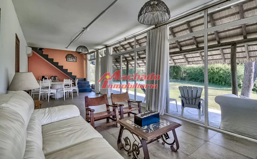 Casa En Venta Jardines De Córdoba Punta Del Este