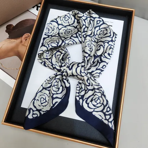 Pañuelo Cuadrado De Seda Vintage Con Letras 3d Para Mujer