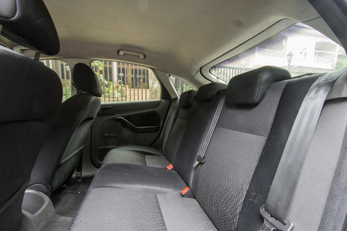 Ford Focus Hatch Glx 1.6 8v (flex)