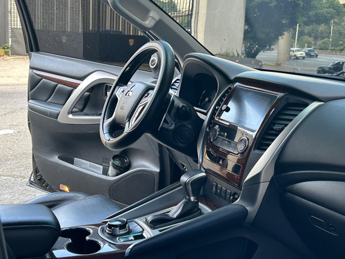 Mitsubishi Montero Sport 2019