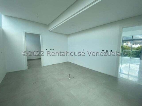 Moderno Edificio En Altamira, A Estrenar Con Acabados De Lujo, Pisos De Mármol, 4 Ascensores; Consta De 4 Apartamentos, Amplia Terraza. En Venta Altamira Mls #23-31921 Francis Zeppieri