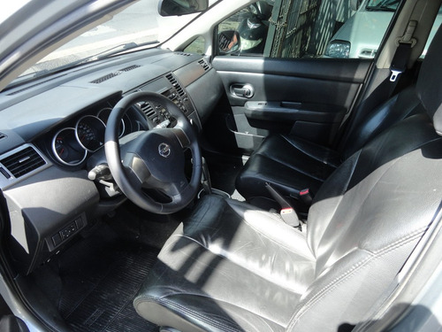 Nissan Tiida 1.8 S Flex Aut. 5p