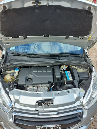 Peugeot 208 1.6 Allure 2014