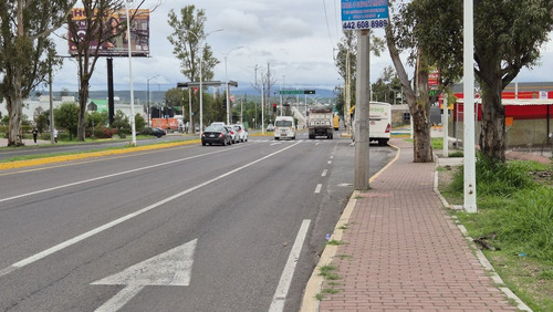 Macrolote De 26,670 M² Con 197 M Frente En Carretera 210 | El Marqués, Qro.