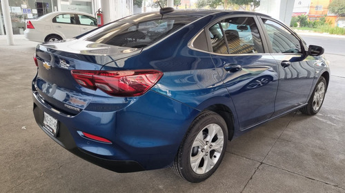 Imagen 3 de 10 de Chevrolet Onix 2021 1.2 Premier At