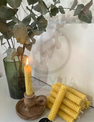 Imagen 1 de 2 de Velas De Miel