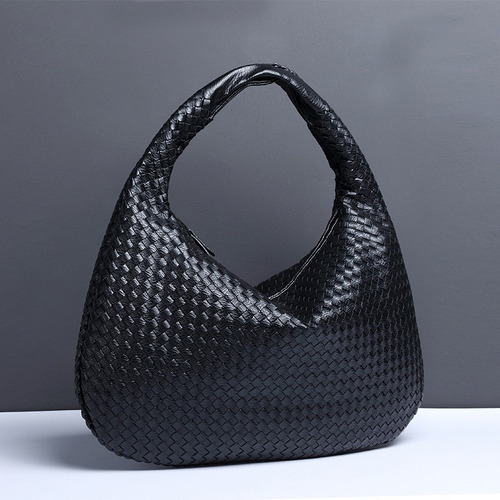 Bolso De Mujer Crescent Totalmente Tejido A Mano