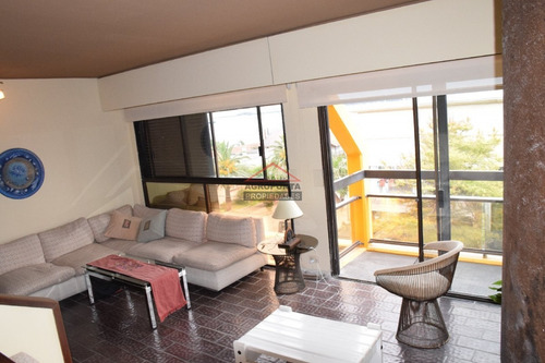 Apartamento En Peninsula, 3 Dormitorios *- Ref: 4768