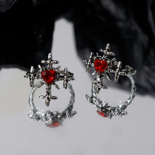 Anillos Góticos Con Forma De Corazón Con Apertura De Cristal