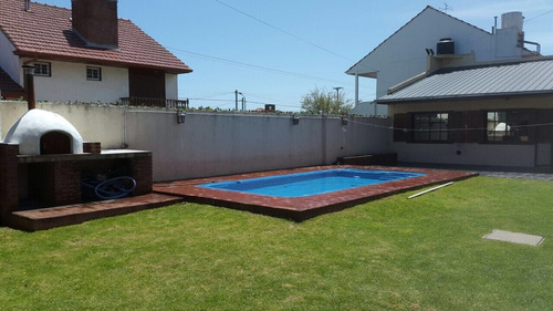 Casa Con Piscina Mogotes