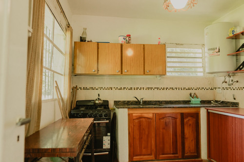 Venta De Chalet En Villa Icho Cruz, Excelente Ubicación.