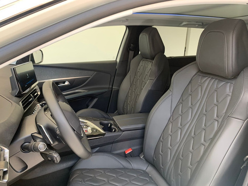 Imagen 10 de 15 de Peugeot 5008 Allure Plus 2.0 Hdi