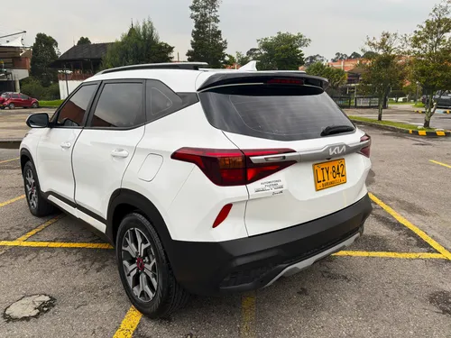 Kia Seltos 1.6l Zenith At