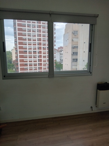 Alquilo 3 Ambientes Con Baño Y Toilette,sin Cochera