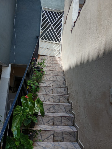 Prédio Comercial Com Padaria E 2 Casa A Venda