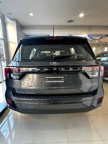 Ford Everest 2.3 Gtdi Titanium 4X4 At