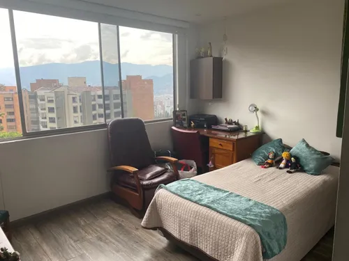 Apartamento En Venta En El Poblado, Los Balsos. Cod V12659
