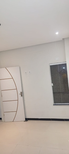 Casa Recém Reformada, Alugo, Vendo E Troco. Aceito Carro, Moto, Terreno E Apartamento Como Parte Do Pagamento.