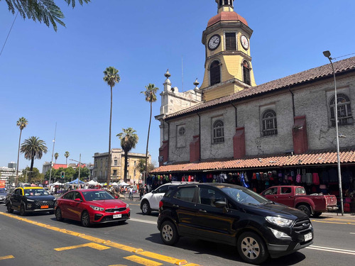 Local Comercial Con Bodega En Recoleta (103263)