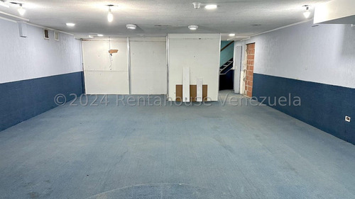 Local Comercial En Alquiler En Las Mercedes,solo Negecios De Alto Target,cafes O Marcas Exitosas Y Reconocidas. 24-28857gm